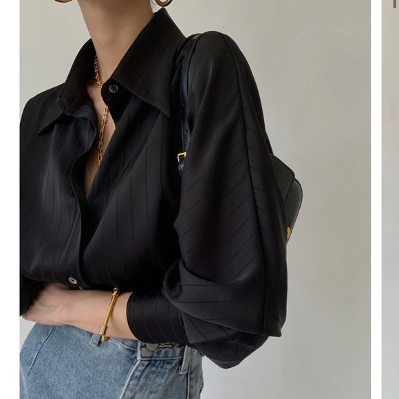 Commense Charlotte Oversized Minimalist Black Button Up Shirt Chic NWT Medium - Picture 2 of 13